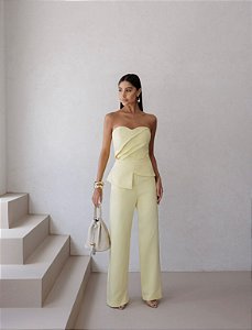 MACACÃO BRUNA T.Q.C ALFAIATARIA - AMARELO