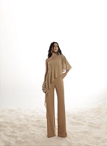 MACACÃO ANDRESSA SCUBA CREPE COM BLUSA FLUIDA - DOCE DE LEITE