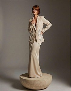 BLAZER BORDADO PÉROLAS CELEBRATION - BEGE