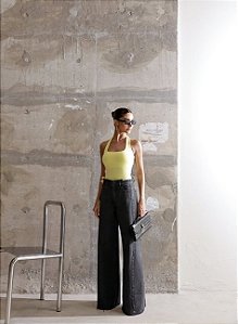 CALÇA JEANS FLARE THAIS - BLACK