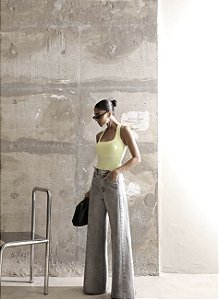 CALÇA JEANS FLARE THAIS - CINZA