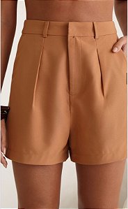 SHORTS CINTIA ANFAIATARIA PREGAS - CAMEL