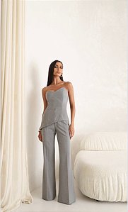 CONJUNTO BRENDA BLUSA E CALÇA ASSIMÉTRICA - CINZA