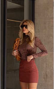 BLUSA CACHARREL TULE AVELUDADO - MARROM