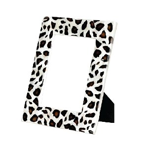 PORTA RETRATO EM MADEIRA E RESINA