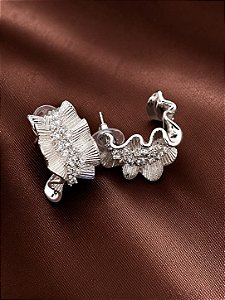 Brinco Alahia Fiore Texturizado