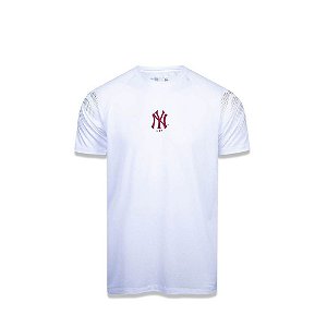 Camiseta New Era MLB New York Yankees  Performance Three Branco