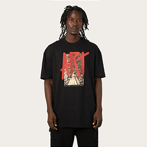 Tshirt MCD Box-fit Ikigai Travis Bomb - Preto