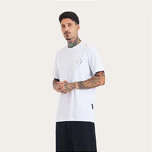Tshirt MCD Regular Pipa Cromada - Branco