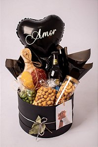 Kit comemorando o amor Proibido para menores de 18 anos