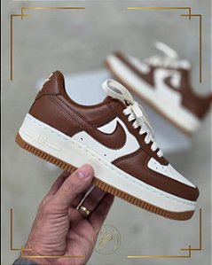 Tênis Air Force One Café/Chocolate - Branco com Marrom