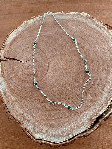 Colar Chocker de prata pedras verdes
