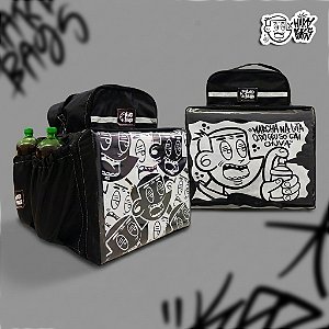 BAG ENTREGADOR APLICARIVO 45 LITROS - EDIÇÃO BLACK & WHITE - KAIO VICIO TINTA