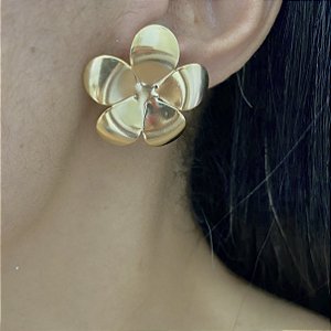 Brinco Flor Lisa