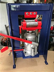 Dobradeira manual DM10