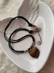 colar choker com pingente pedra olho de tigre coração