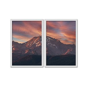 Kit Dois Quadros Decorativos Montanha Ilumida Pela Luz Vermelha do Por Do Sol