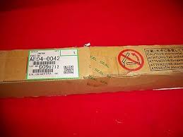 Rolo de suprimento de óleo do fusor Ricoh AE040042 (AE04-0042) original para rolo de pressão