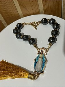 Dezena N. Sra. Das Gracas Hematita - Dourada