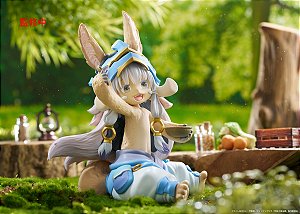 Made in Abyss: Retsujitsu no Ougonkyou - Nanachi - Desktop Cute - Shokuji no Jikan ver. (Taito) - Pronta Entrega