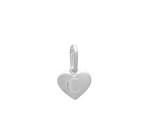 Pingente letra C formato coração em prata 925