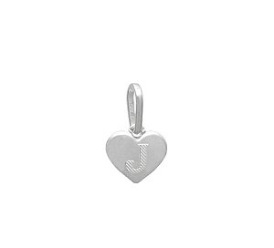 Pingente letra J formato coração em prata 925