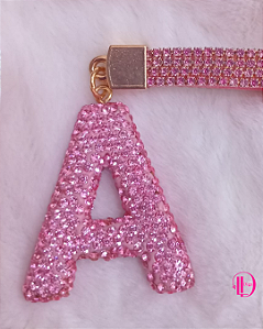Chaveiro de Letra Personalizada (Inicial) Cravejada com Strass Rosa