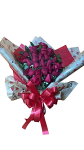 Ramalhete com 24 rosas vermelhas