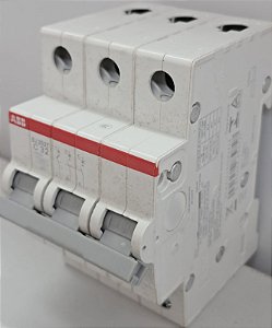 SJ203T-C32 MINI DISJUNTOR 5KA 3 PÓLOS 32A CURVA C 2TAZ144300R0324 ABB