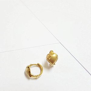 Argola c/ Coração em Ouro Amarelo / 10 mm
