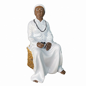 Estátua Resina Orixás - Preta Velha Sentada com 22cm