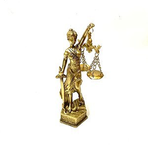 Deusa da Justiça Dourada sem Brilho - 14 cm
