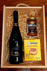 Kit com Mini Panetone e Doce de Leite