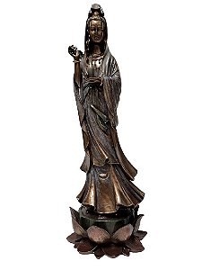 Kuan Yin na Flor de Lótus