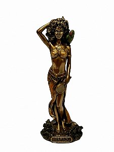 Estátua de Oxum – A Orixá das Águas Doces, do Amor e da Prosperidade