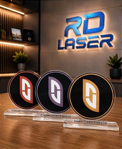 Troféu Personalizado em Acrílico