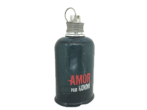 Amor Pour Homme Eau de Toilette Masculino - Cacharel - VIDRO RISCADO (SEM CAIXA E SEM TAMPA)