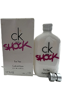 CK One Shock For Her Eau De Toilette - Calvin Klein (CAIXA AMASSADA)