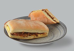 CIABATTA CARNE ASSADA COM MUÇARELA (4 UNIDADES - 160G CADA)