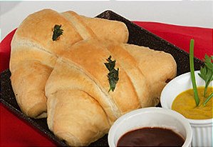 CROISSANT PEITO DE PERU COM REQUEIJÃO (6 unidades - 140g cada)