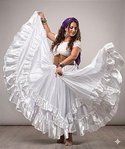 Saia Longa Cigana Modelo Sobre Saia Branca com 13 metros de roda