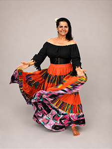 Saia Longa Cigana Modelo Patchwork com 12 metros de roda Laranja