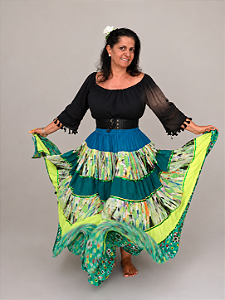 Saia Longa Cigana Modelo Patchwork com 12 metros de roda Verde