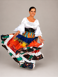 Saia Longa Cigana Modelo Patchwork com 12 metros de roda Branca