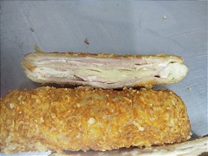 Cigarrete de Presunto e Queijo