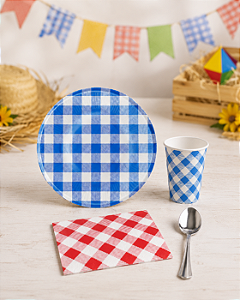 Kit Festa Junina Quadriculado Azul com Guardanapo Vermelho e Colher – 20 Pessoas