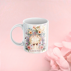 Caneca Personalizada Cada passo de uma mulher ilumina o caminho para muitas outras!