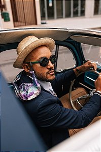 Lenço Estampa Cobra Lilás, Verde, Azul, Preto E Branco COLAB YOFACE