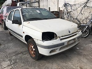 Sucata RENAULT CLIO RN 1.6 1997/1998 Para Retirada de Peças