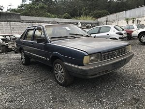 Sucata VW SANTANA CL 1.8 8V 4P 1988 Para Retirada de Peças